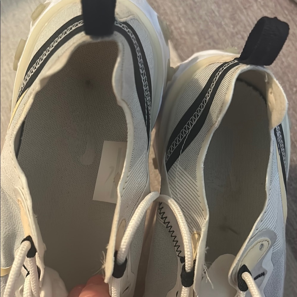 2019 Nike React Element 55 Sneakers ‘Soft Yellow’ - image 8